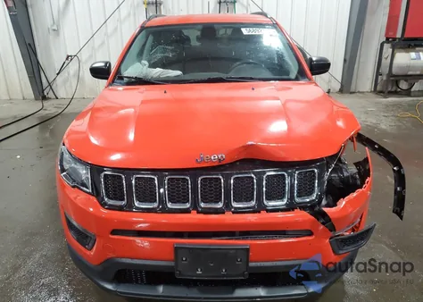 2018 Jeep Compass Sport from USA, damaged, VIN 3C4NJCAB1JT181411